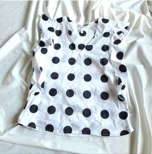 Polka Dot Sleeveless Ruffle Top